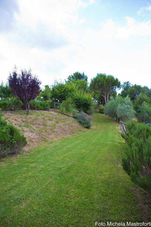 Mengara Poggio Paradiso Apartments מראה חיצוני תמונה